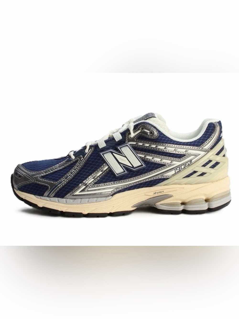 New Balance 1906R Athletic Sneaker - Size 8.5 Men  Sz 10 Women